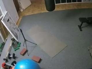 Freechat voyeurcam-julmodels-living-5 on CamSoda