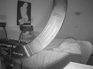 Freechat voyeurcam-julmodels-reallife-2 on CamSoda