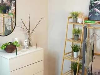 Offline whitneyalsbrook on CamSoda