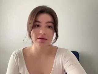 Offline youramy on CamSoda