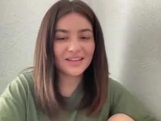 Offline youramy on CamSoda