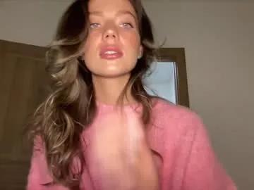 angel_from_sky — finger in pussy slowly one then the second.... [752 tokens remaining]