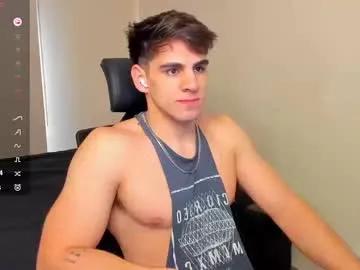 Freechat derekcb on Chaturbate