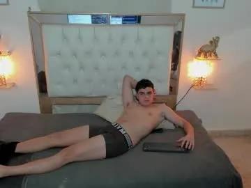 Chaturbate heiker_ is Freechat heiker_ — Heiker_'s room #18 #bigcock #hairycock #muscle