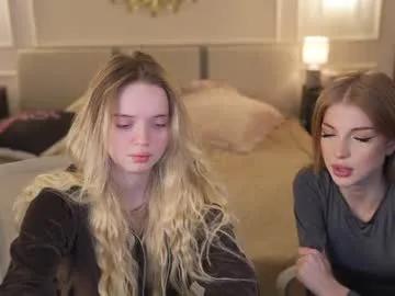 Freechat kira0541 on Chaturbate