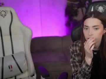 Freechat kira0541 on Chaturbate