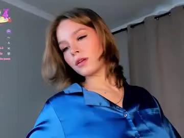 Freechat lipswithsweetonthem on Chaturbate