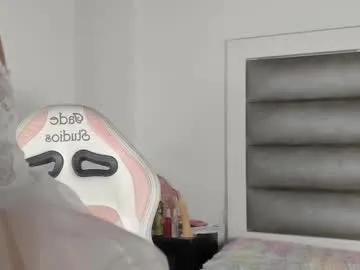 Freechat lulu_js_ on Chaturbate