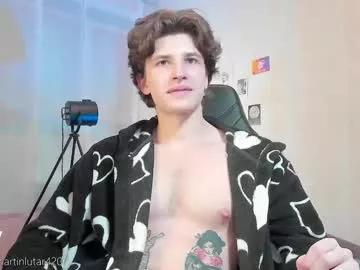 Freechat martinlutar420 on Chaturbate