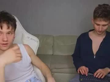 pupsenish on Chaturbate 