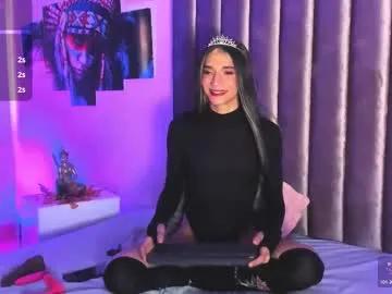 samy_johnson1 — GOAL: Strong twerking or dancing with rhythm look [399 tokens remaining] My body moves by itself when you look at me like that //CLUB FANS #cum #saliva #sex #lovense #transGirl