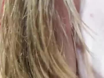 Freechat stunningboobs on Chaturbate