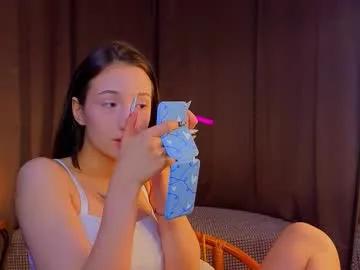 Freechat taiteedgington on Chaturbate