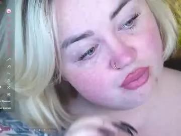 zarareign_ — HI!Welcome!Fav vibe for me its 35-36/66/99/100/200/300/ look at my menu lovense - Multi Goal: Make This pussy Cream [599 tokens left] #blowjob #bbw #smoke #bigass #deepthroat