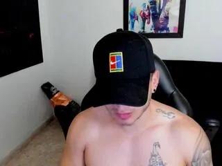 Offline ahiezer on Flirt4Free