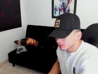 Offline ahiezer on Flirt4Free