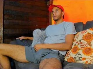 Offline alex_smithc on Flirt4Free