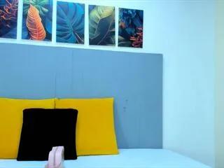 Freechat anamaria_benitez on Flirt4Free