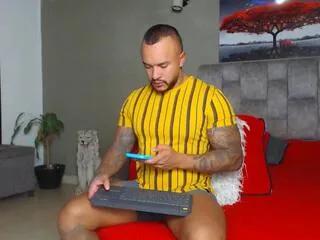 Offline anderson_jones on Flirt4Free