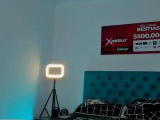 Freechat andrew_corey on Flirt4Free