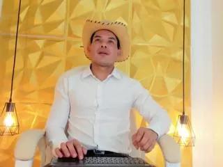 Offline andrew_hallss on Flirt4Free