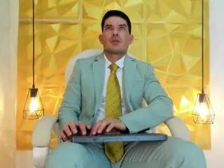 Offline andrew_hallss on Flirt4Free