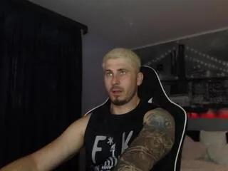 Offline andy_nice on Flirt4Free