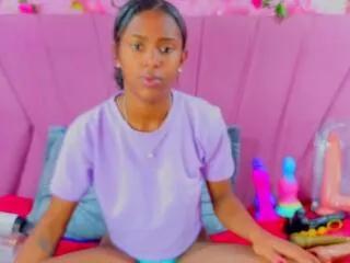 Offline angeya_petite on Flirt4Free