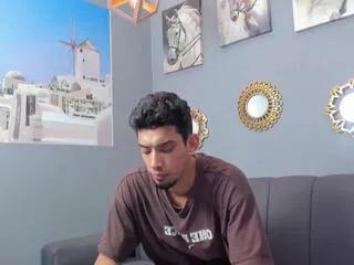 Offline artur_blaze on Flirt4Free