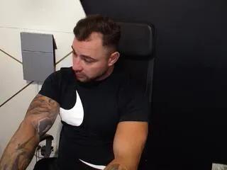 Offline big_zacky on Flirt4Free