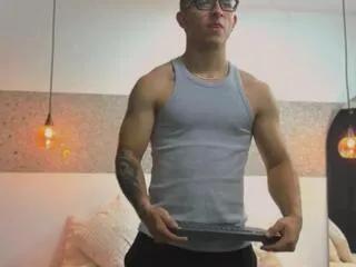 Offline calvin_hunter on Flirt4Free