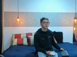 Offline calvin_hunter on Flirt4Free