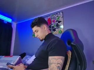 Offline camilo_alvarezz on Flirt4Free