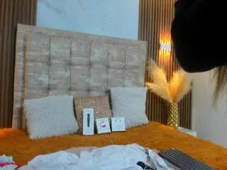 Offline carolina_hernandes on Flirt4Free