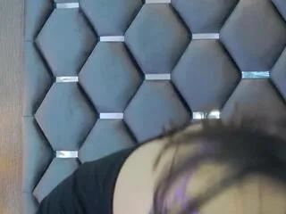 Offline caroline_hayley on Flirt4Free