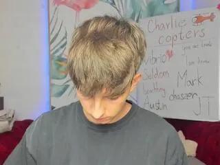 Offline charlie_florenzi on Flirt4Free