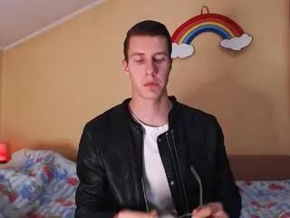 Offline chris_brien on Flirt4Free