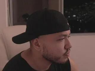 Offline christian_harris on Flirt4Free