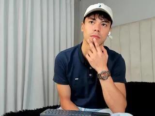 Offline damon_north on Flirt4Free