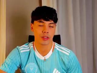 Offline damon_north on Flirt4Free