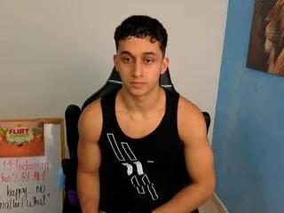 Freechat david_walt on Flirt4Free