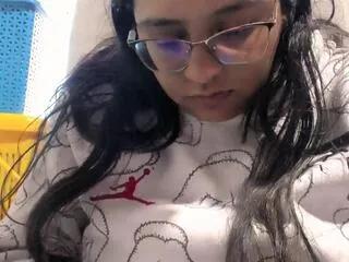 dayana_baker on Flirt4Free 