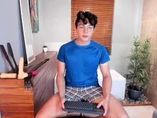 Offline dyllan_cooper on Flirt4Free