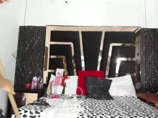 ella_modrish_zhaira_luna on Flirt4Free 