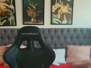 Offline emilio_reynolds on Flirt4Free