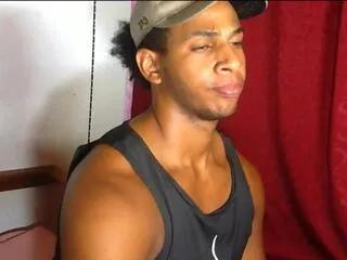 Offline erick_madison on Flirt4Free