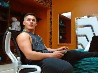 Freechat erick_wallace on Flirt4Free