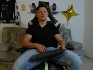 Freechat erick_wallace on Flirt4Free