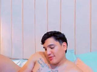 Offline esteban_morenoo on Flirt4Free