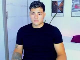 Offline evan_tyler on Flirt4Free